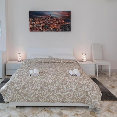 XX Settembre Matera - Room And Relax Екстер'єр фото