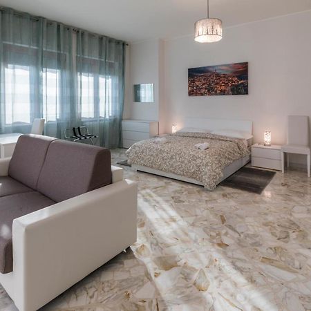 XX Settembre Matera - Room And Relax Екстер'єр фото